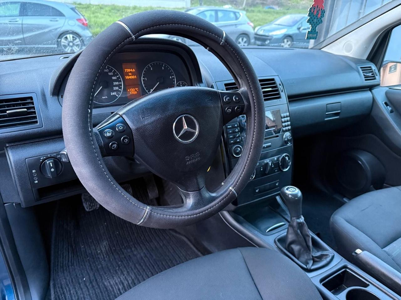 MERCEDES CLASSE A 160 CDI AVANTGARDE OK NEOP.