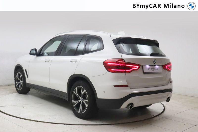 BMW X3 18 d Mild Hybrid 48V sDrive Steptronic
