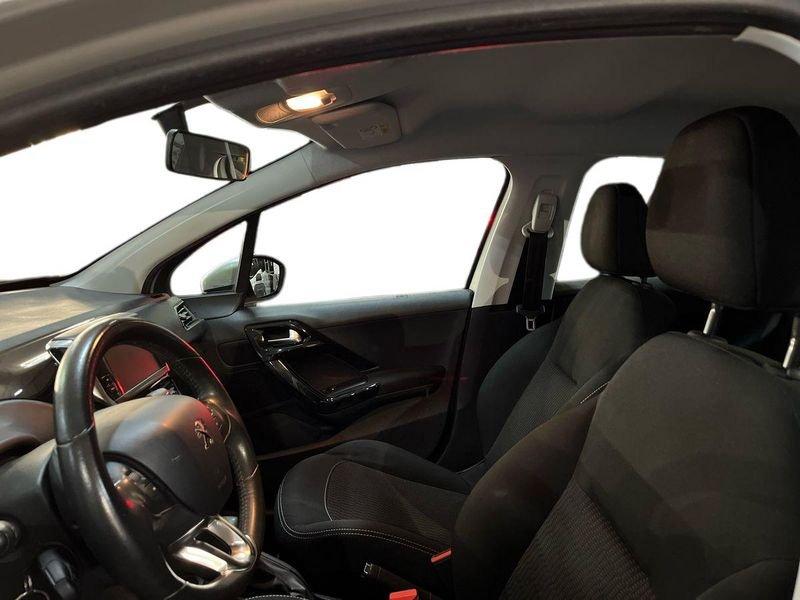 Peugeot 208 I 2015 5p 1.2 puretech Active gpl 82cv