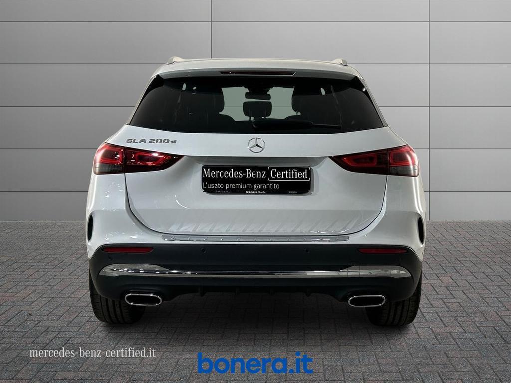 Mercedes GLA 200 200 D Premium 8G-DCT