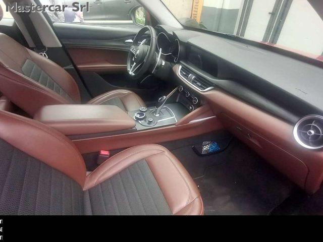 ALFA ROMEO Stelvio Stelvio 2017 2.2 t Executive Q4 210cv auto - FL678
