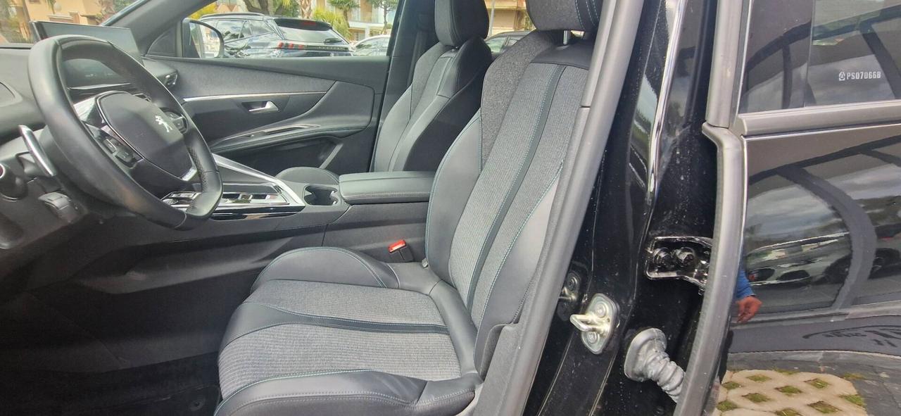Peugeot 3008 1.5 DIESEL 130CV EAT8 Allure Pack 09/23 KM60.000 ITALIANA UNICO PROPRIETARIO
