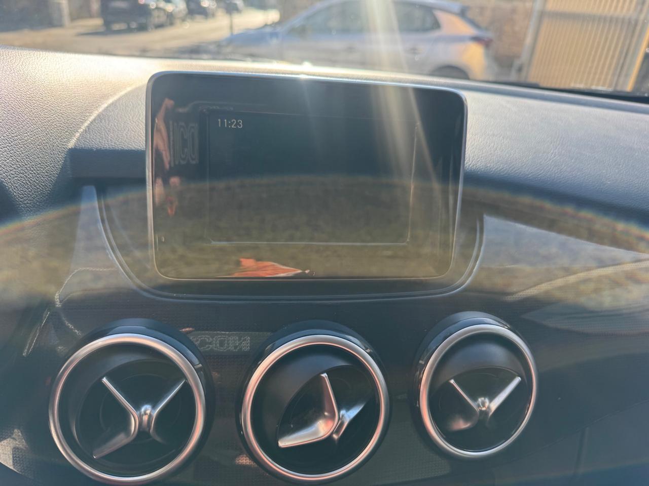 Mercedes-benz B 180 CDI BlueEFFICIENCY Premium