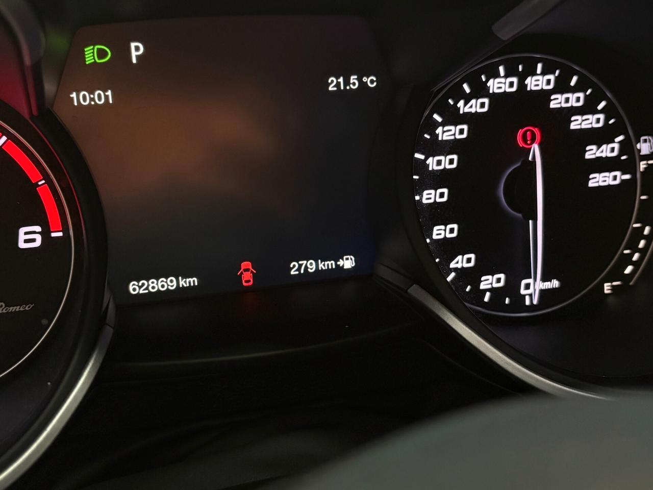 Alfa Romeo Stelvio 2.2 turbo diesel 160cv Auto RWD Business ITALIANA