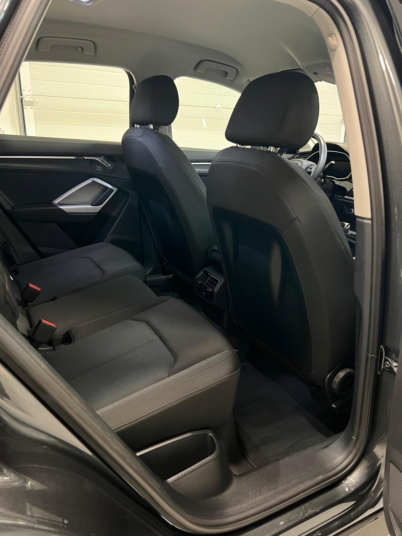 Audi Q3 40 TDI quattro S tronic line edition