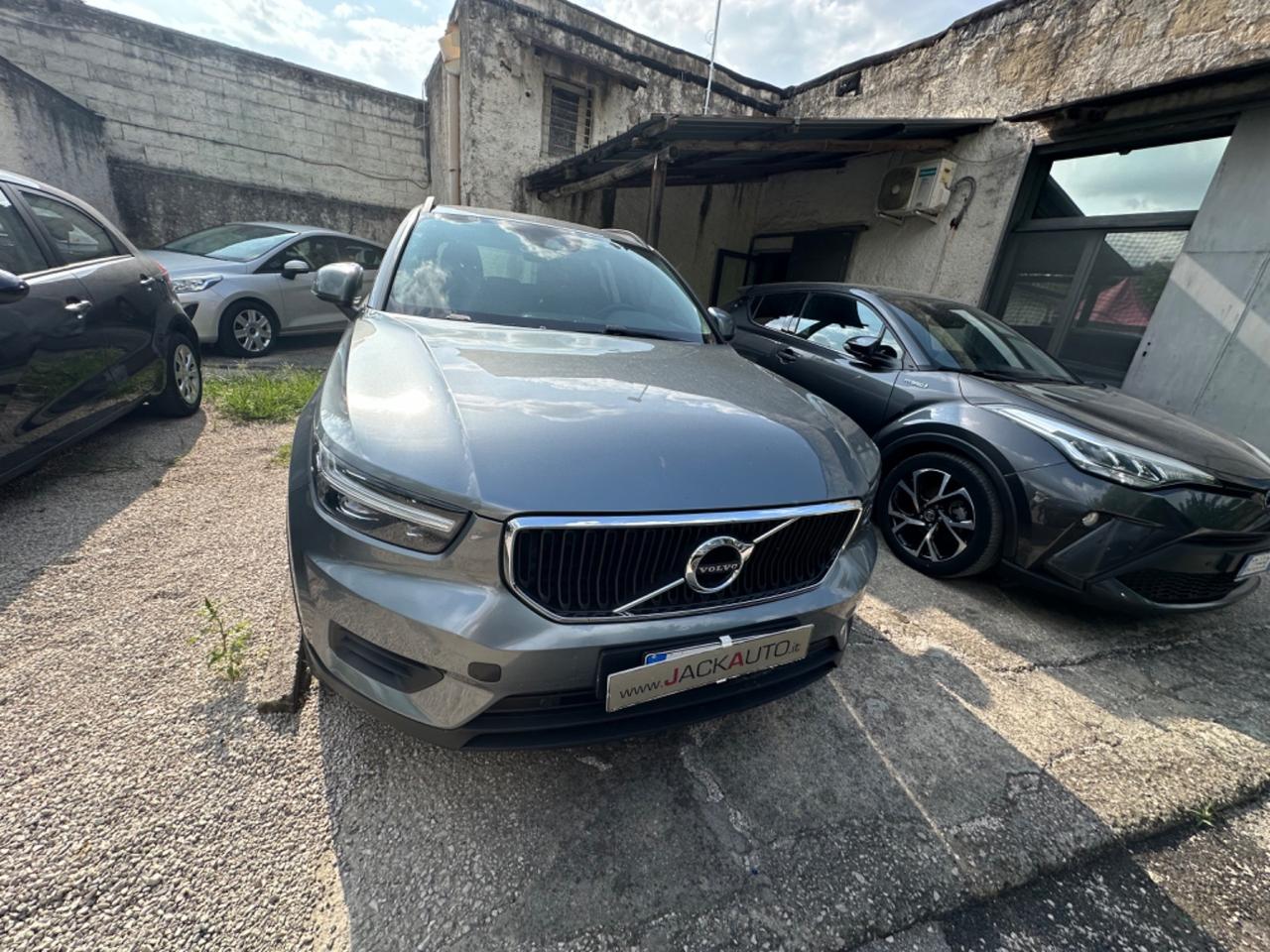 Volvo XC40 D3 MOTORE NUOVO