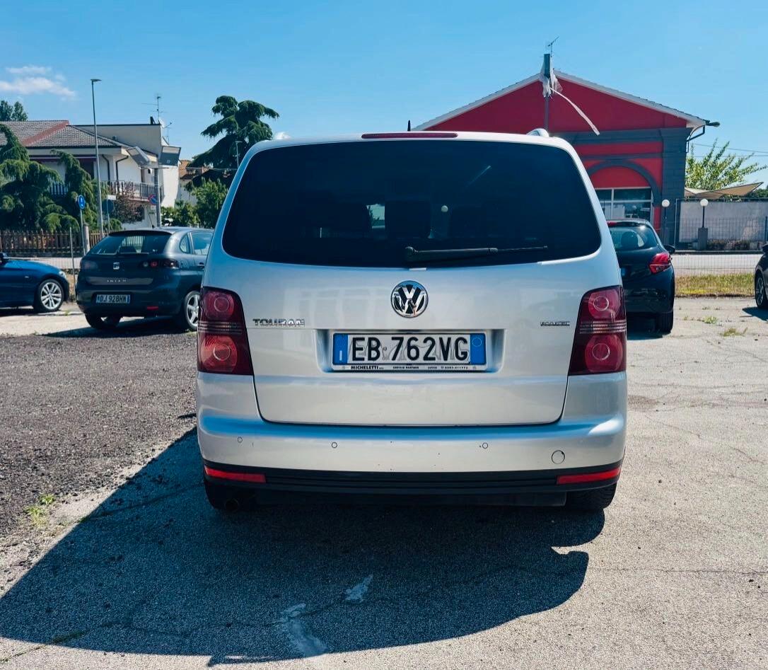 Volkswagen Touran 2.0 Trendline Ecofuel 7 POSTI