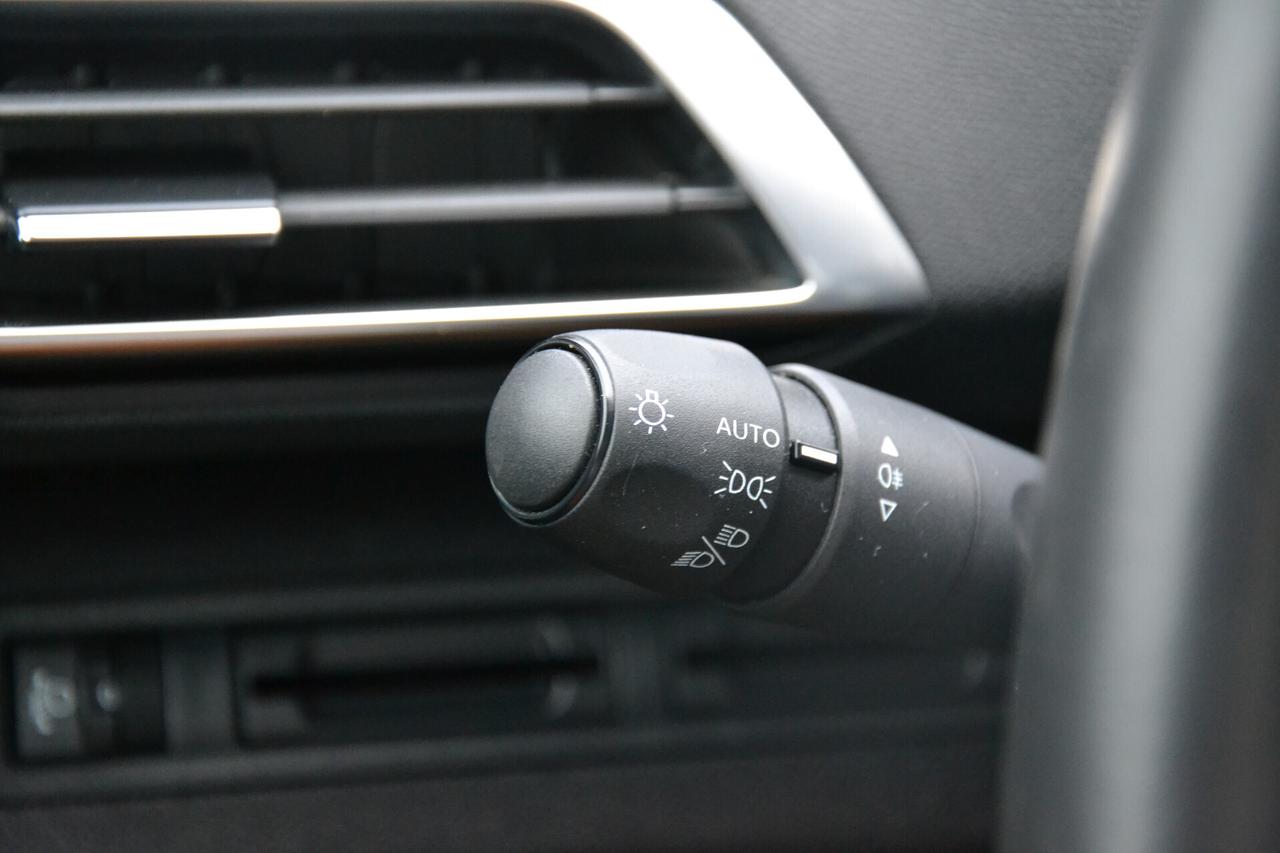 Peugeot 3008 1.5 HDi 130CV EAT8 RESTYL ING *PREZZO VERO*UNIPRO'