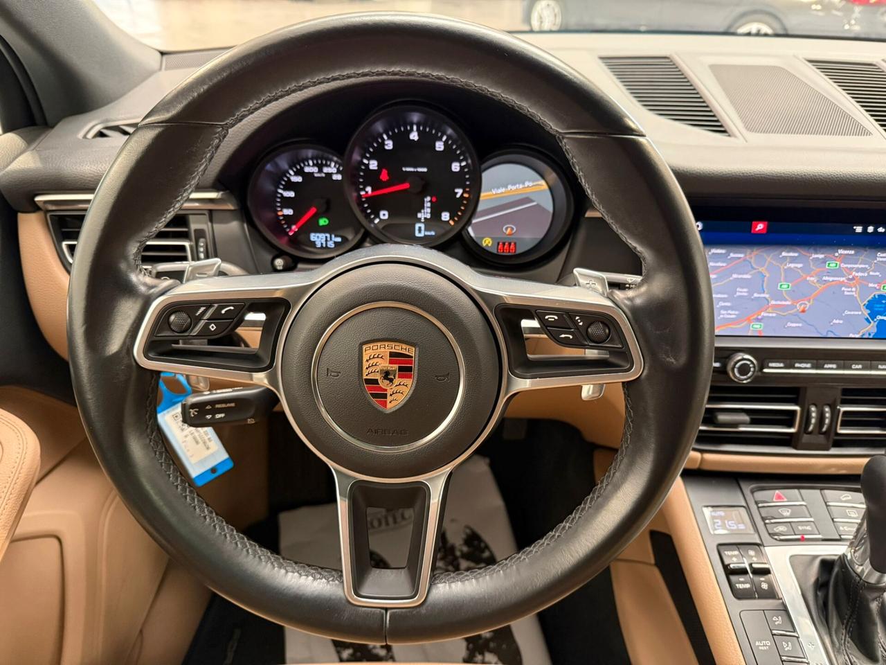 Porsche Macan 2.0 BLU MIAMI