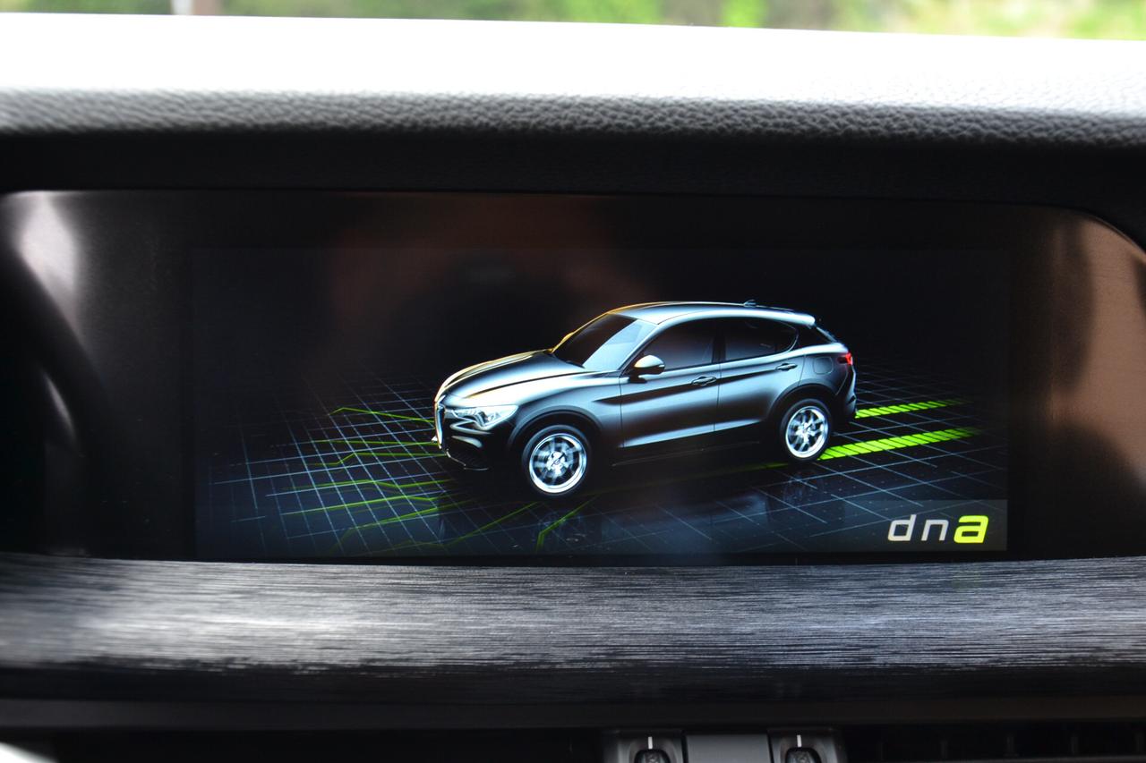 Alfa Romeo Stelvio 2.2 190CV AT8 **PREZZO REALE**UNIPRO'**GARANZIA**
