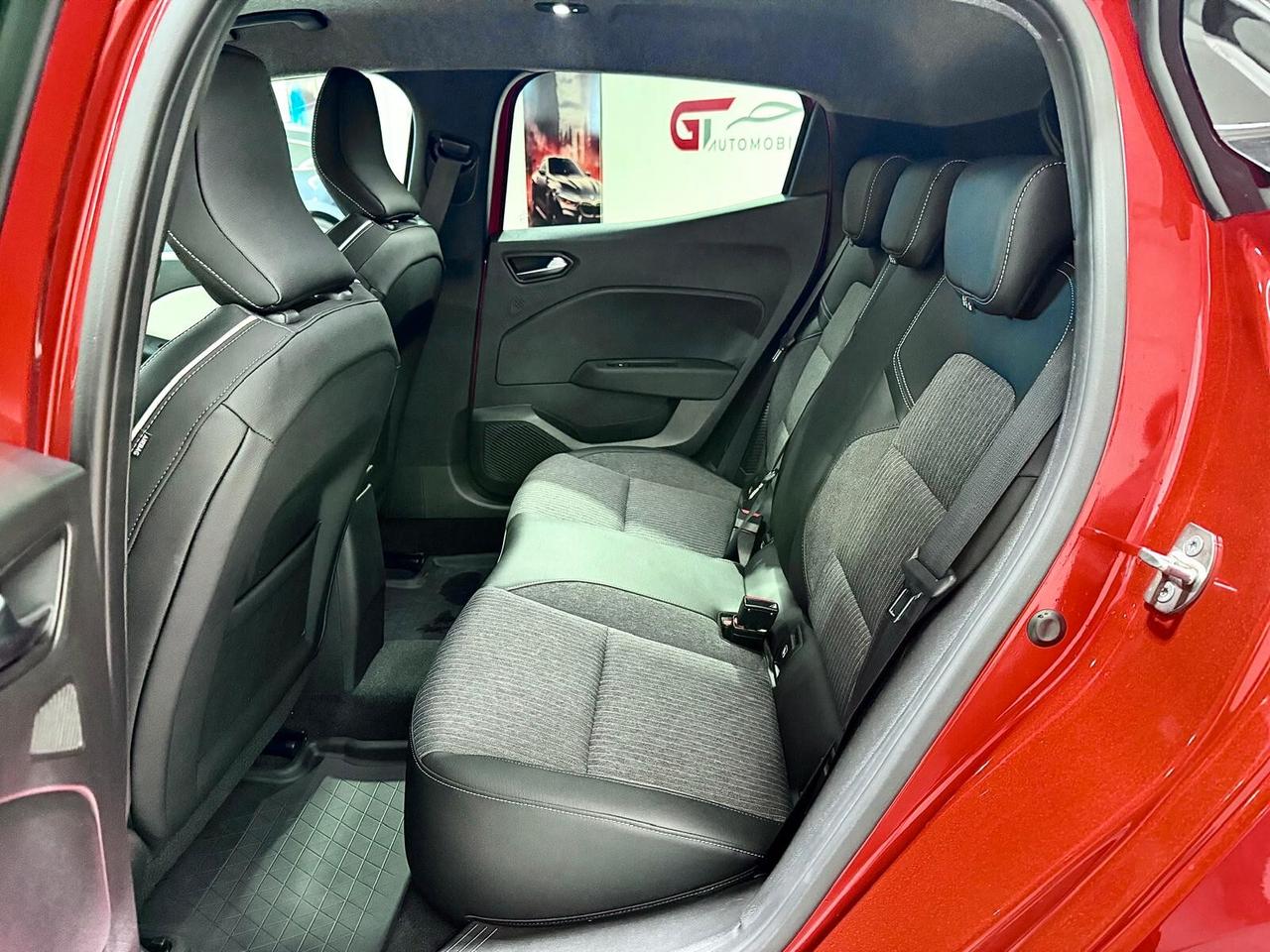 Renault Clio Full Hybrid E-Tech 145 CV 5 porte Techno