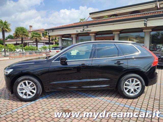 VOLVO XC60 B4 (d) AWD Geartronic Momentum