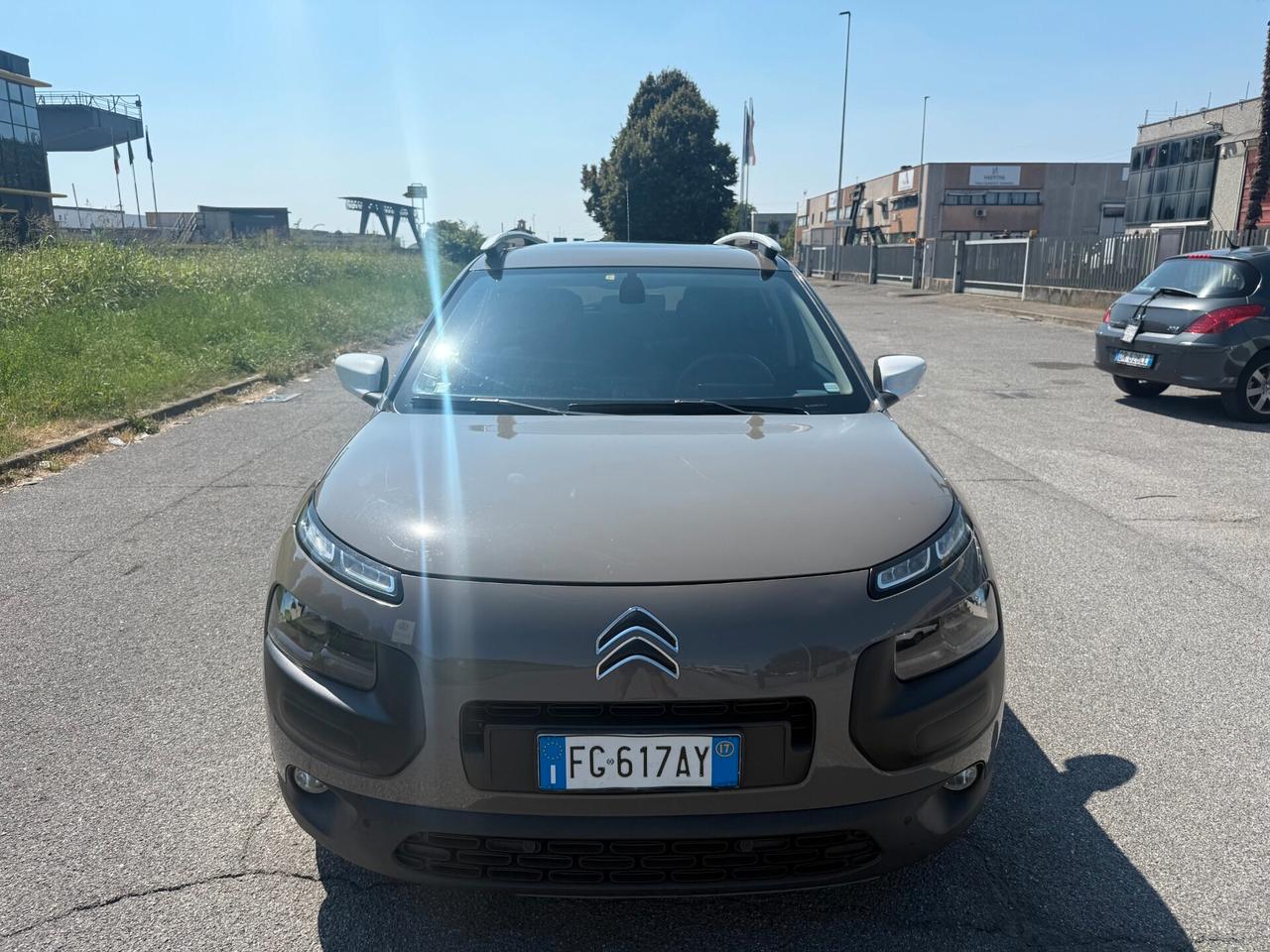 Citroen C4 Cactus BlueHDi 100 Shine*NAVI*EURO6B*