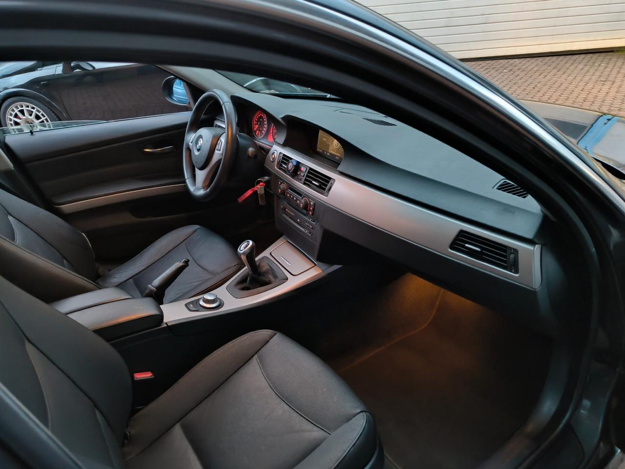Bmw Serie 3 Toruing 330d cat Futura 231cv