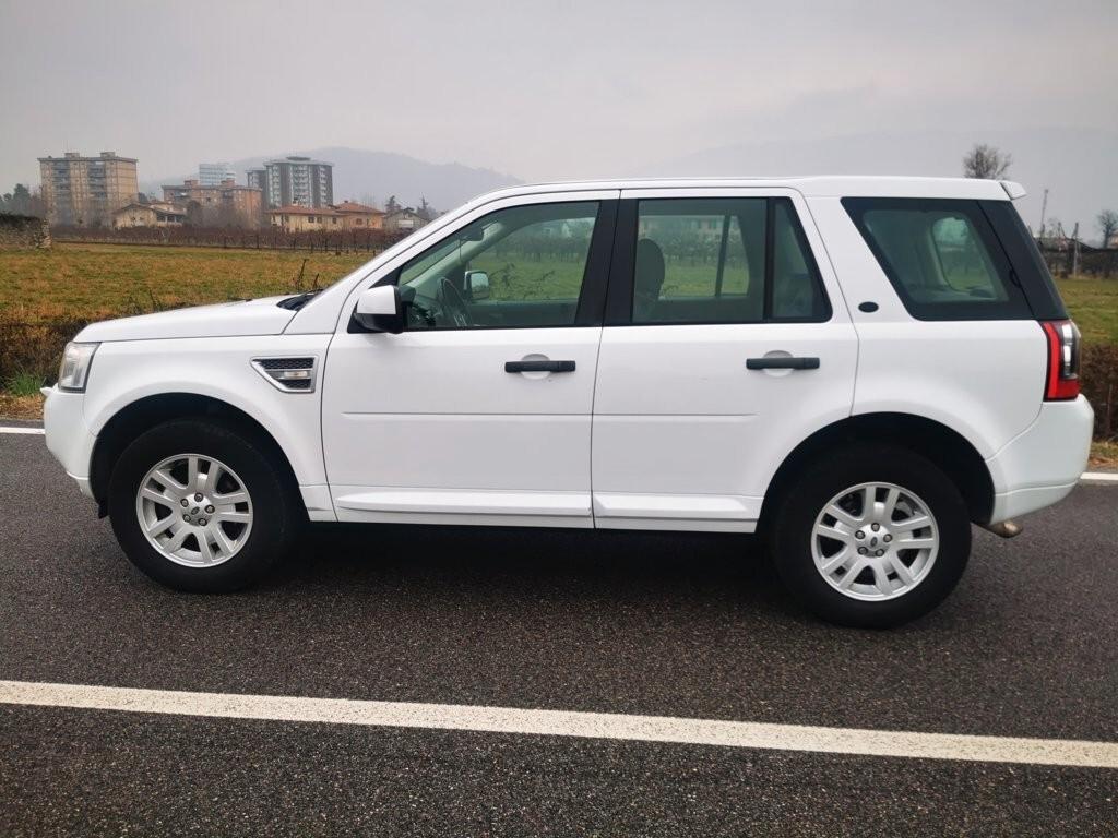 LAND ROVER FREELANDER 2-2,2 SD4 SE- CAMBIO AUTOMATICO
