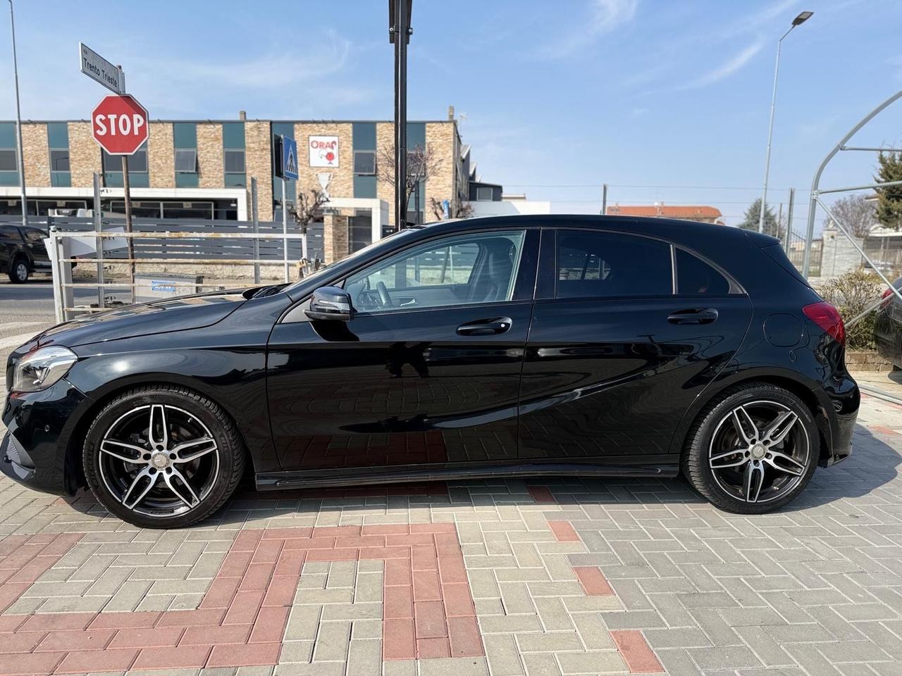 Mercedes-benz A 200d Premium AMG UNICO PROPRIETARIO