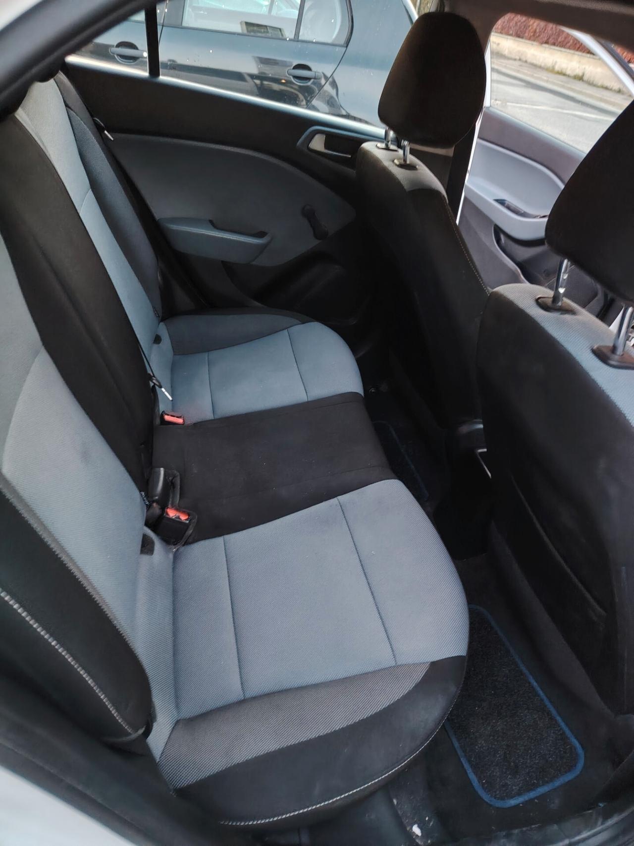 Hyundai i20 1.2 5 porte Classic