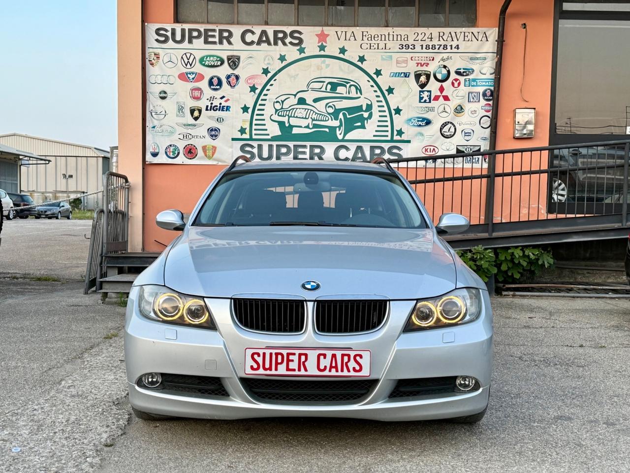 BMW 318d 143CV XENON Touring Futura NEOPATENTATI