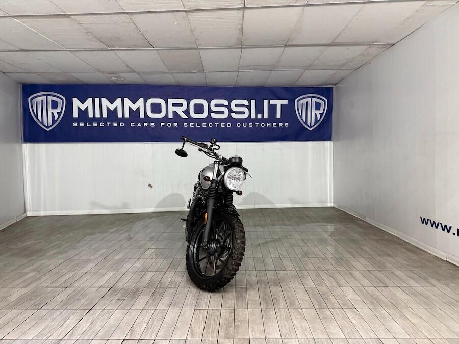 Triumph Street Twin 2600 KM