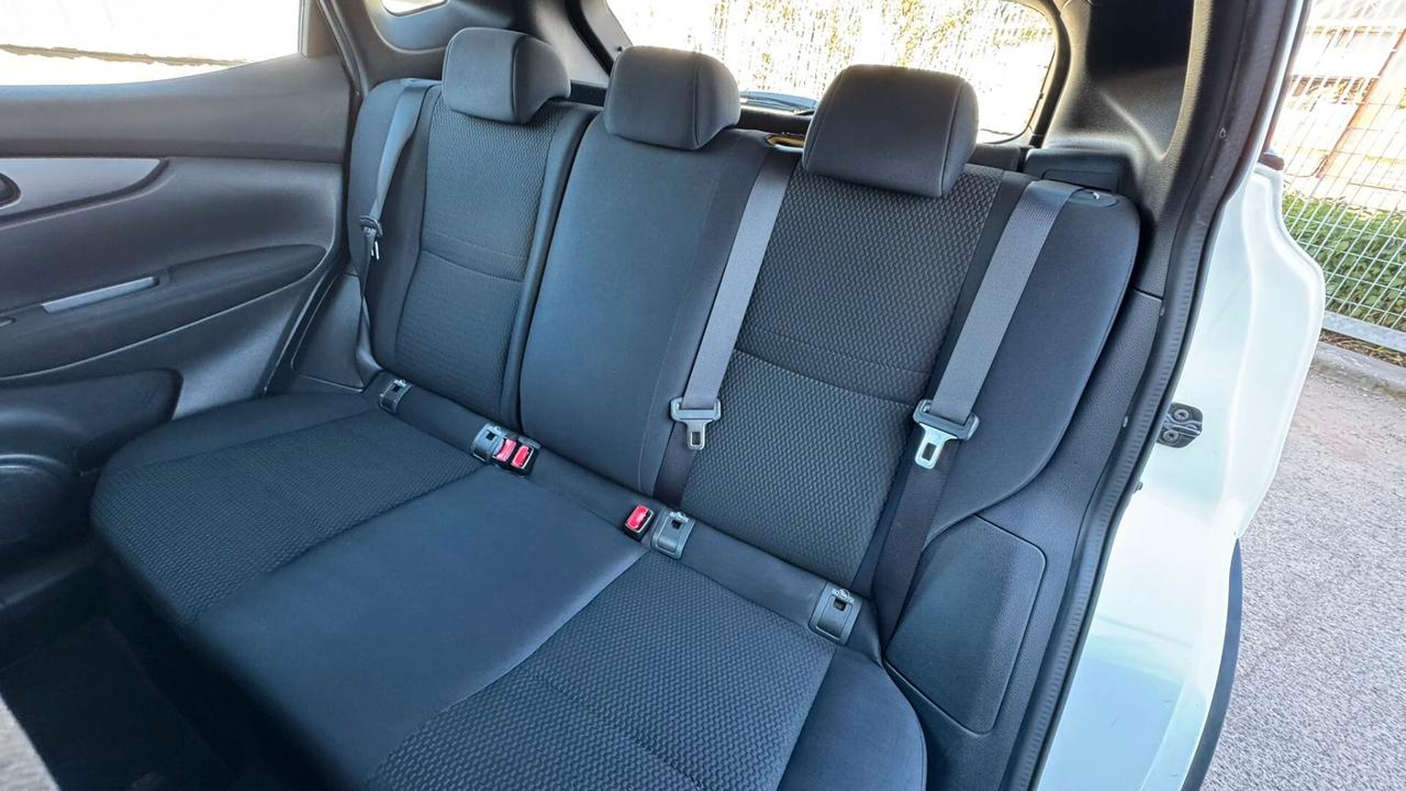 Nissan Qashqai 1.5 dCi N-Vision