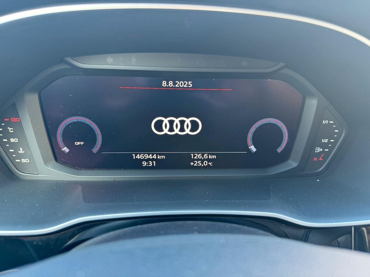 Audi Q3 35 TDI S tronic Business