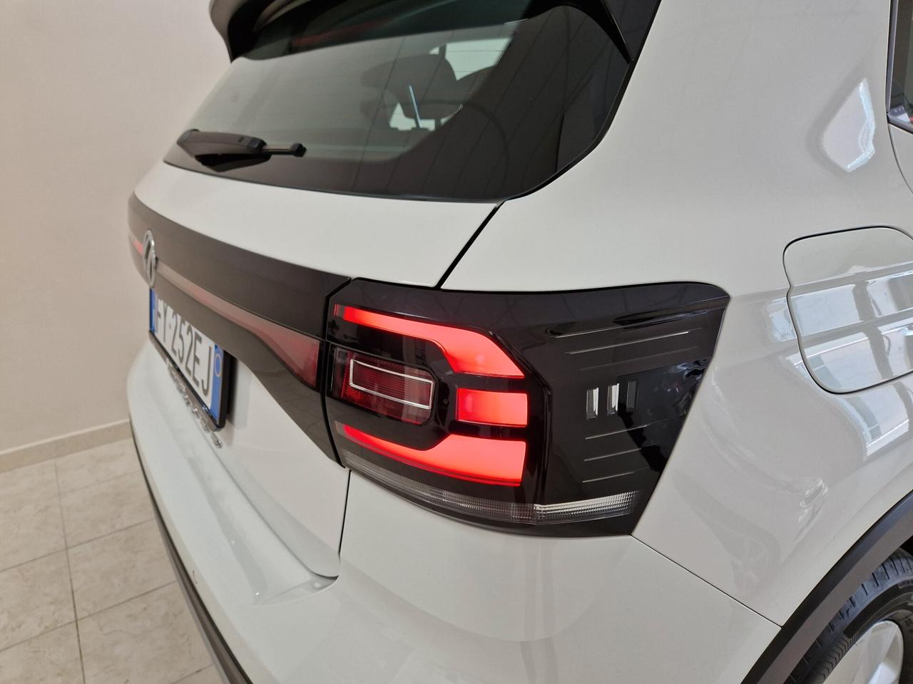 Volkswagen T-Cross 1.6 TDI SCR Style BMT