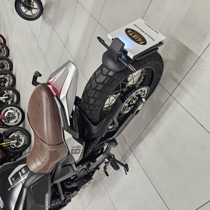 Moto Morini SEIEMMEZZO SCR - 2023
