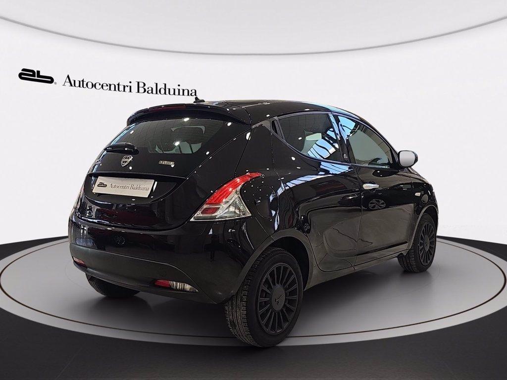 LANCIA Ypsilon 1.0 firefly hybrid unyca s&s 70cv del 2022