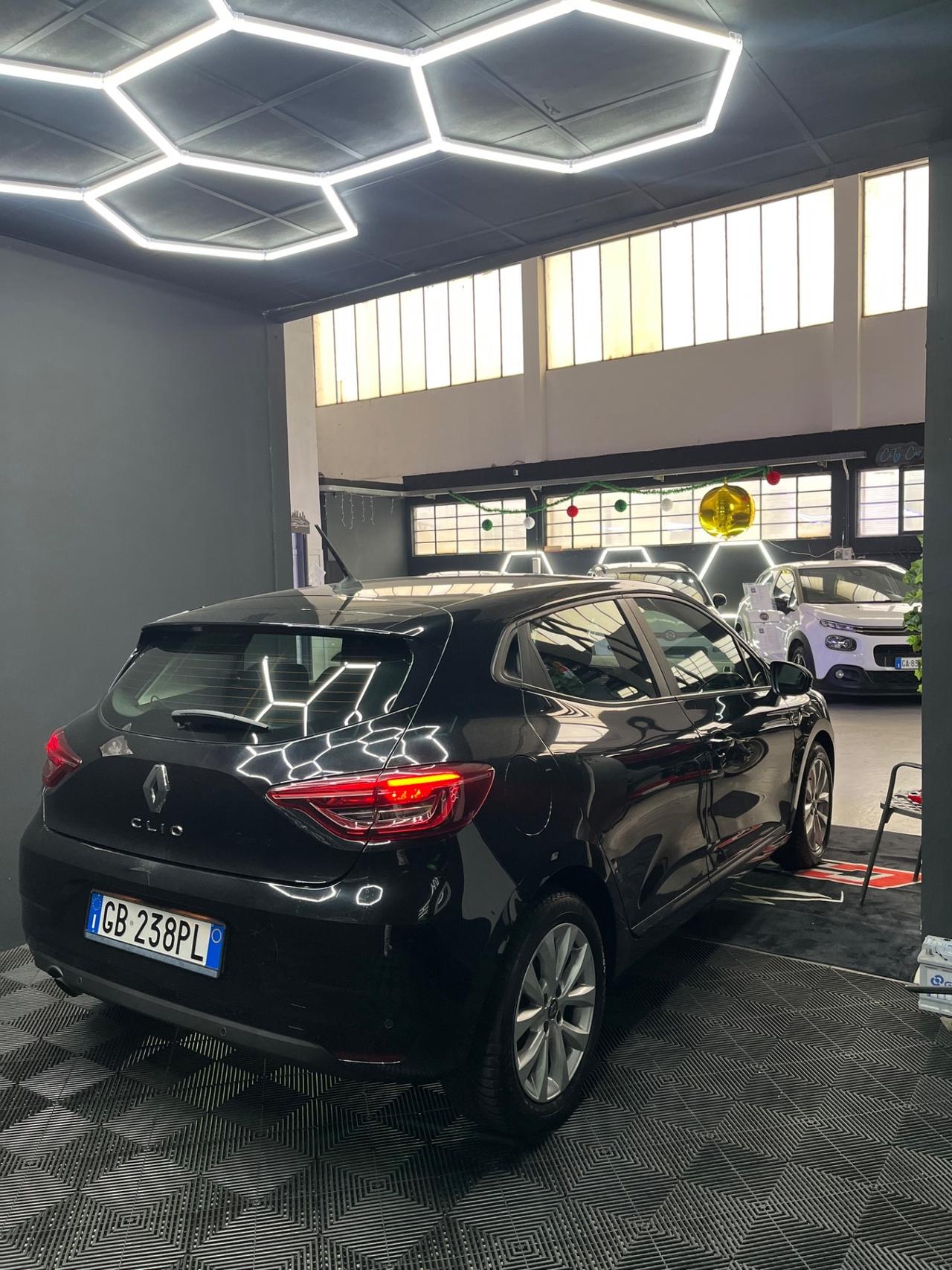 Renault Clio 1.0 Benzina 101 CV – 2020 – 147.000 km