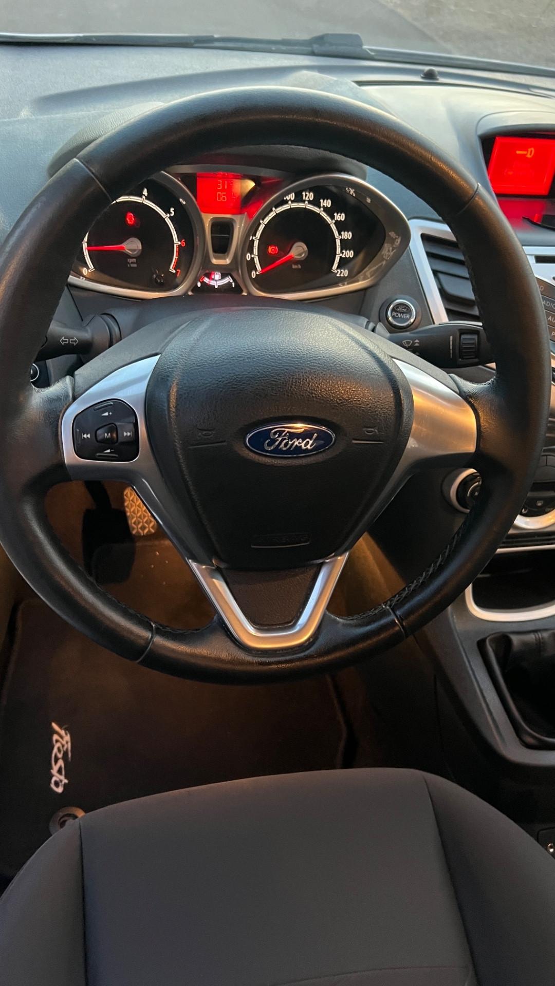 Ford Fiesta 1.4 Benzina/GPL TITANIUM X neopatentati