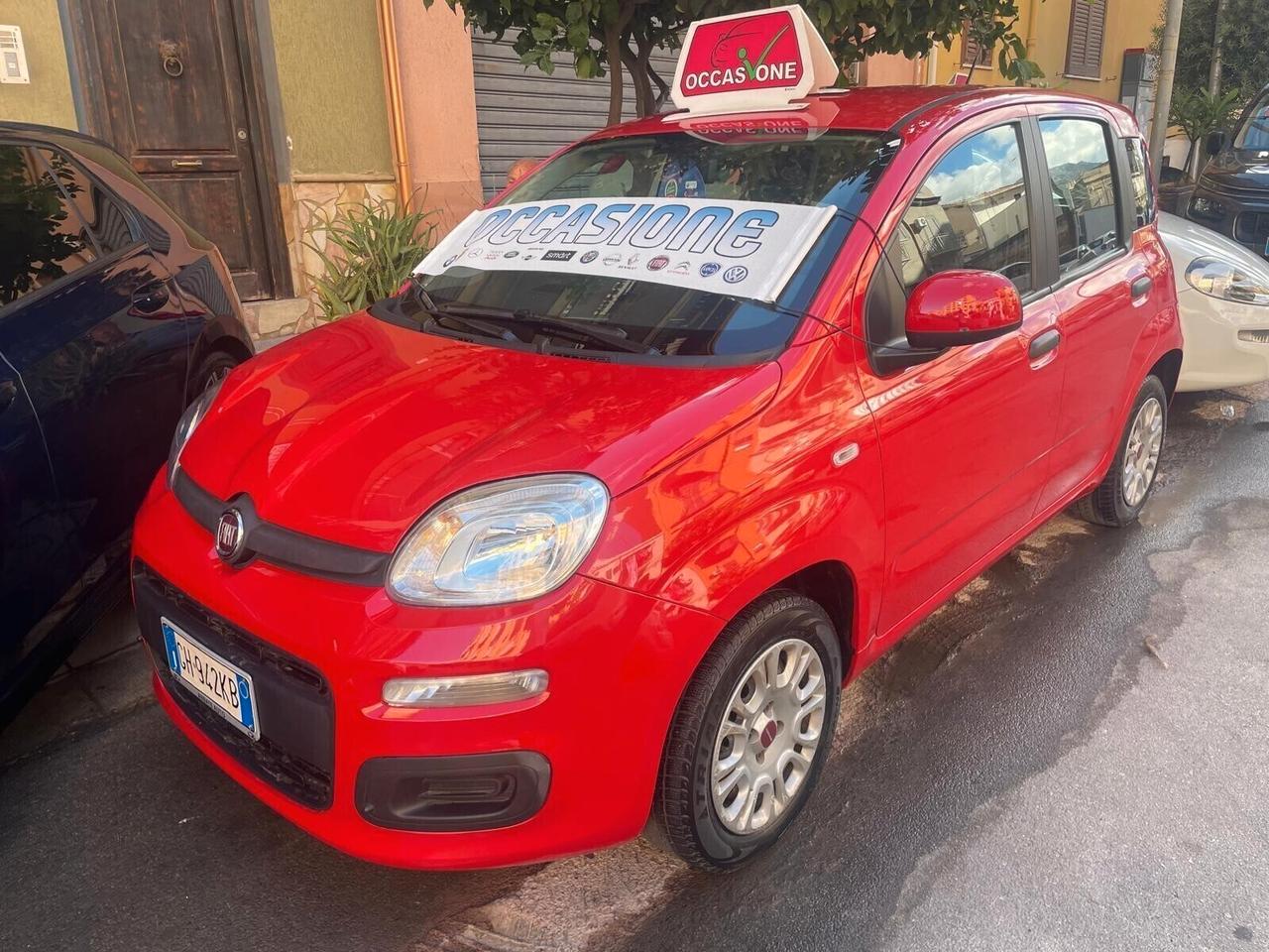 Fiat Panda 1.0 FireFly S&S Hybrid Red