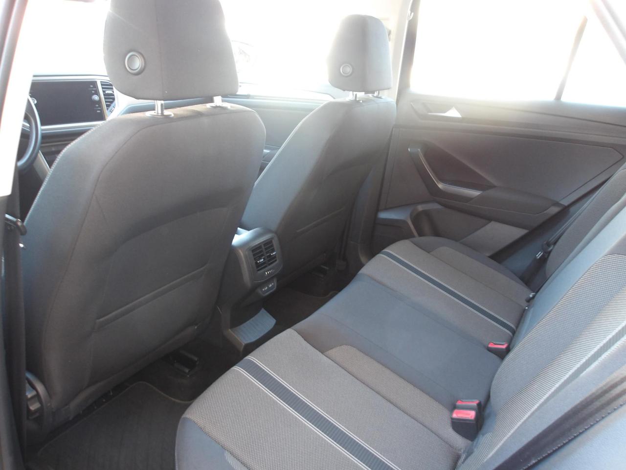 VOLKSWAGEN T-ROC 1.0 tsi Style 110cv
