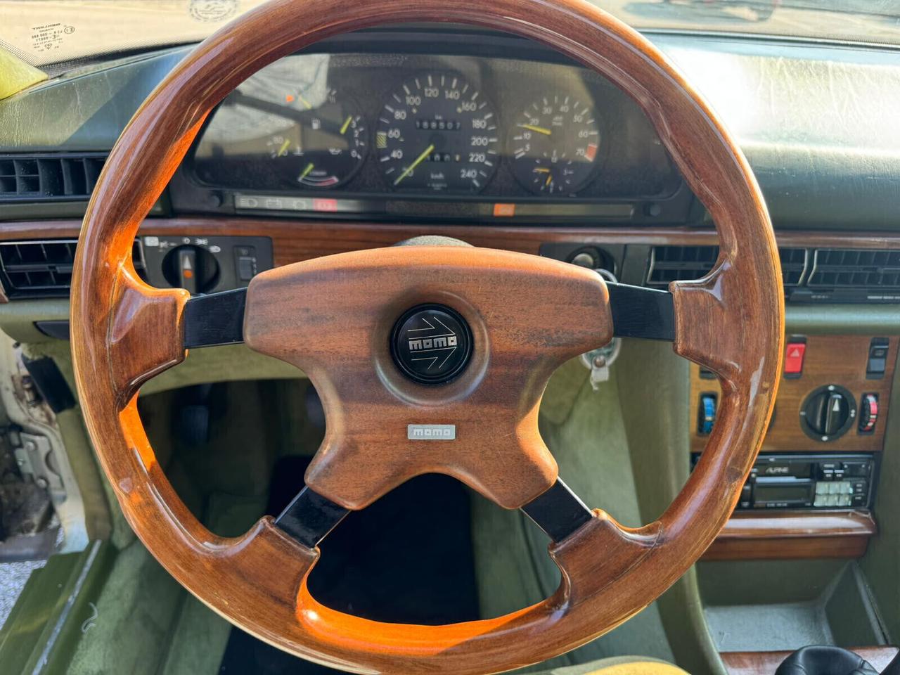 Mercedes-benz S-Series 280 SE