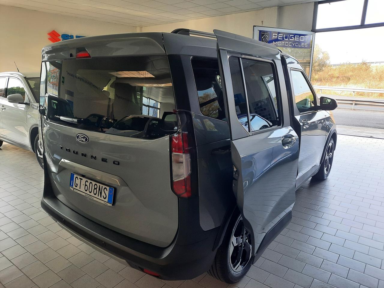 Ford Tourneo Courier 1.0 EcoBoost Active