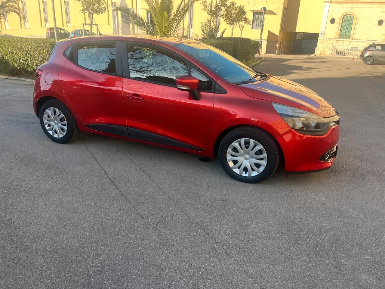 Renault Clio 1.5 dCi 8V 75CV 5 p. NeoPatentati