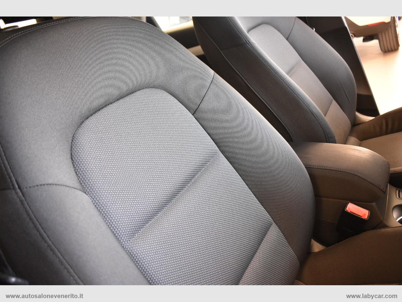 AUDI Q3 2.0 TDI 120CV Business