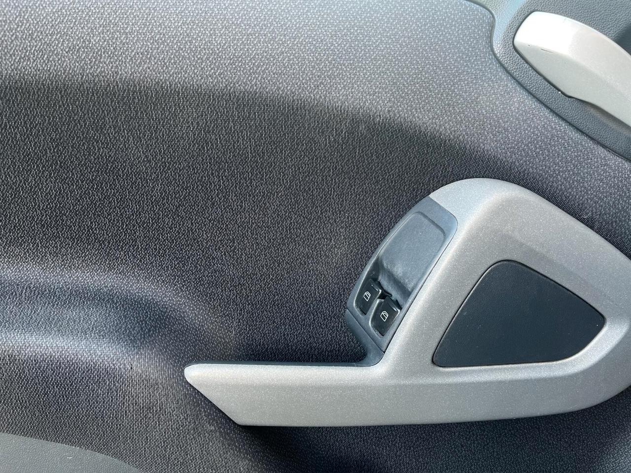 Smart ForTwo 1.0 BENZINA 71 CV PULSE AUT. TETTO 2013