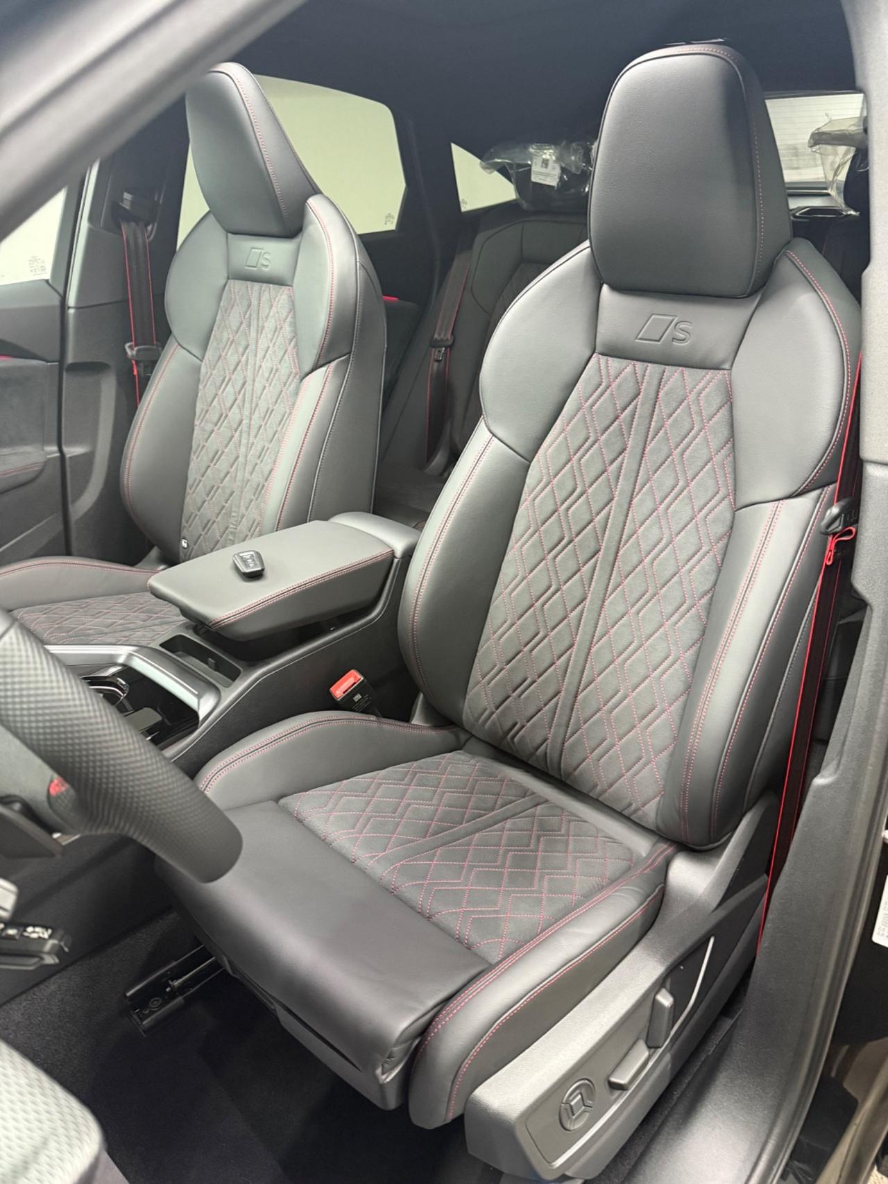 Audi Q5 SPB TDi 150 kW mHEV+ S tronic quattro line edition