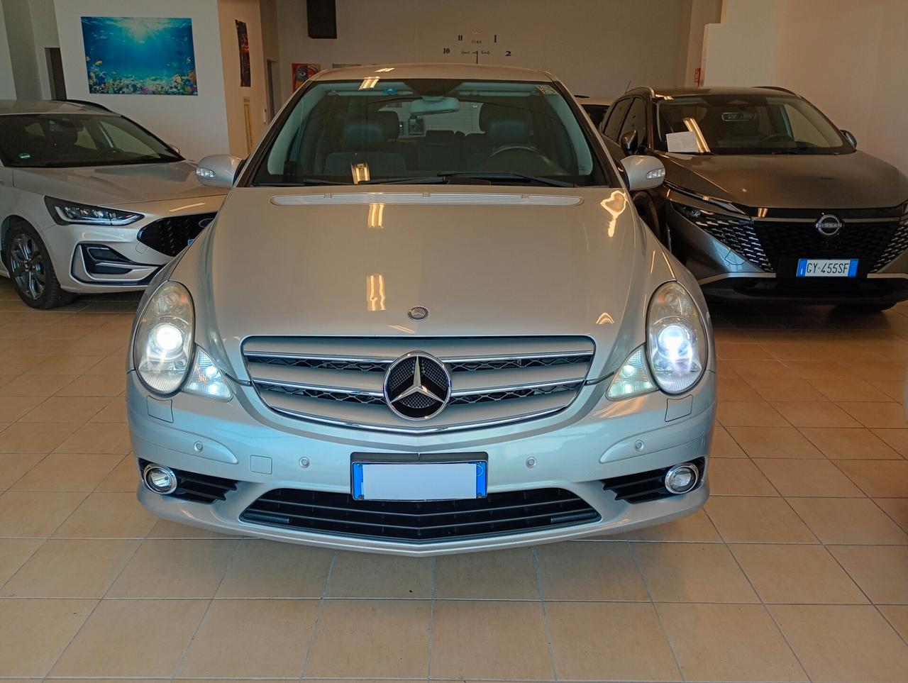 Mercedes-benz R 320 300 CDI BlueEFFICIENCY cat Sport