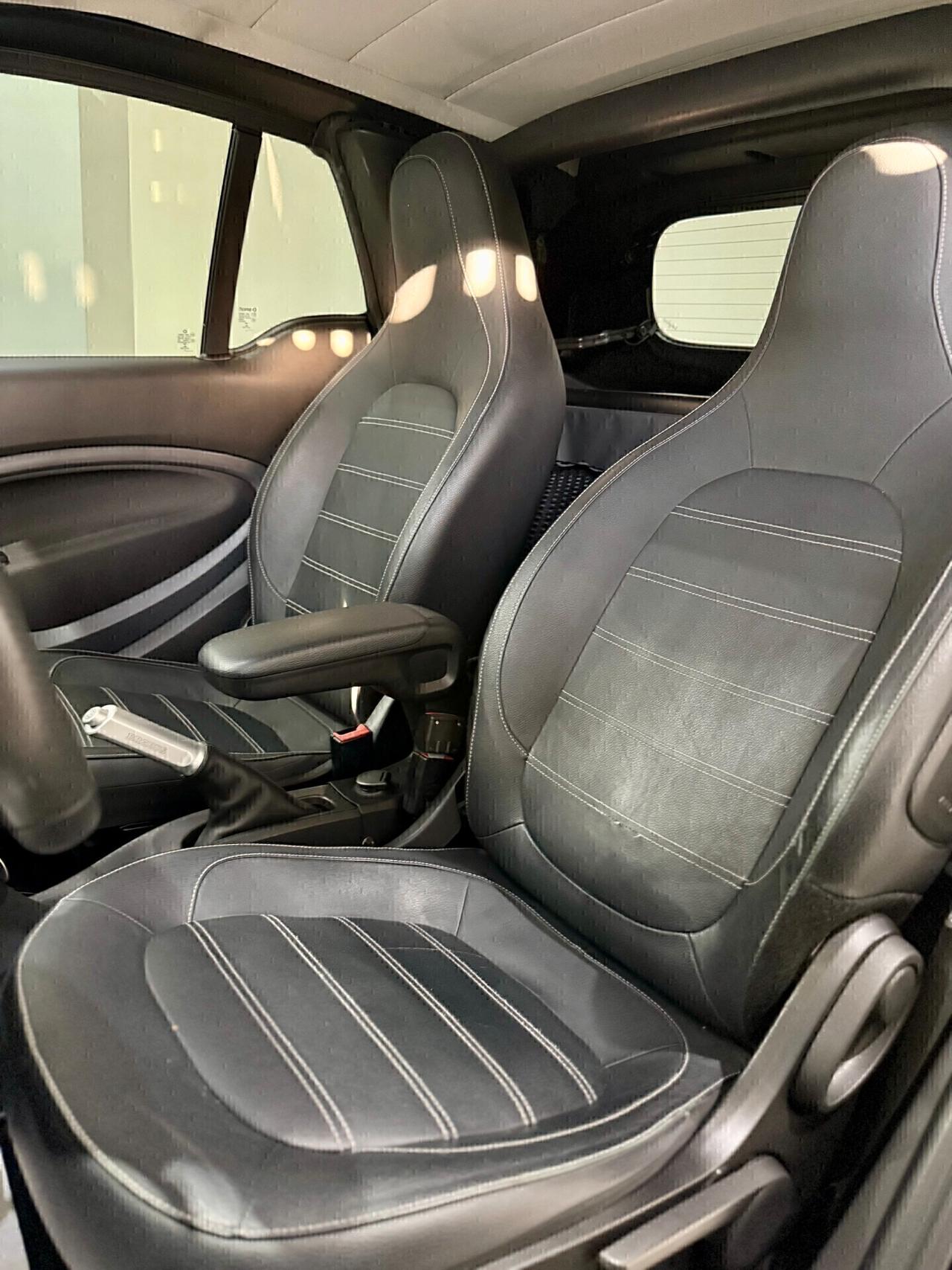 Smart ForTwo 70 1.0 twinamic cabrio BRABUS tailor made