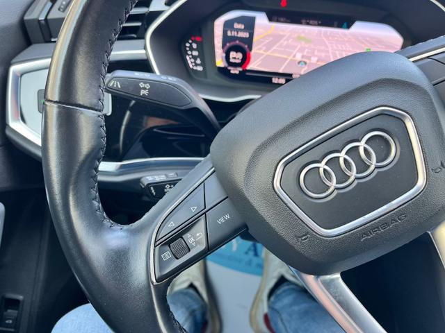 AUDI Q3 35 TDI S tronic Business Advanced