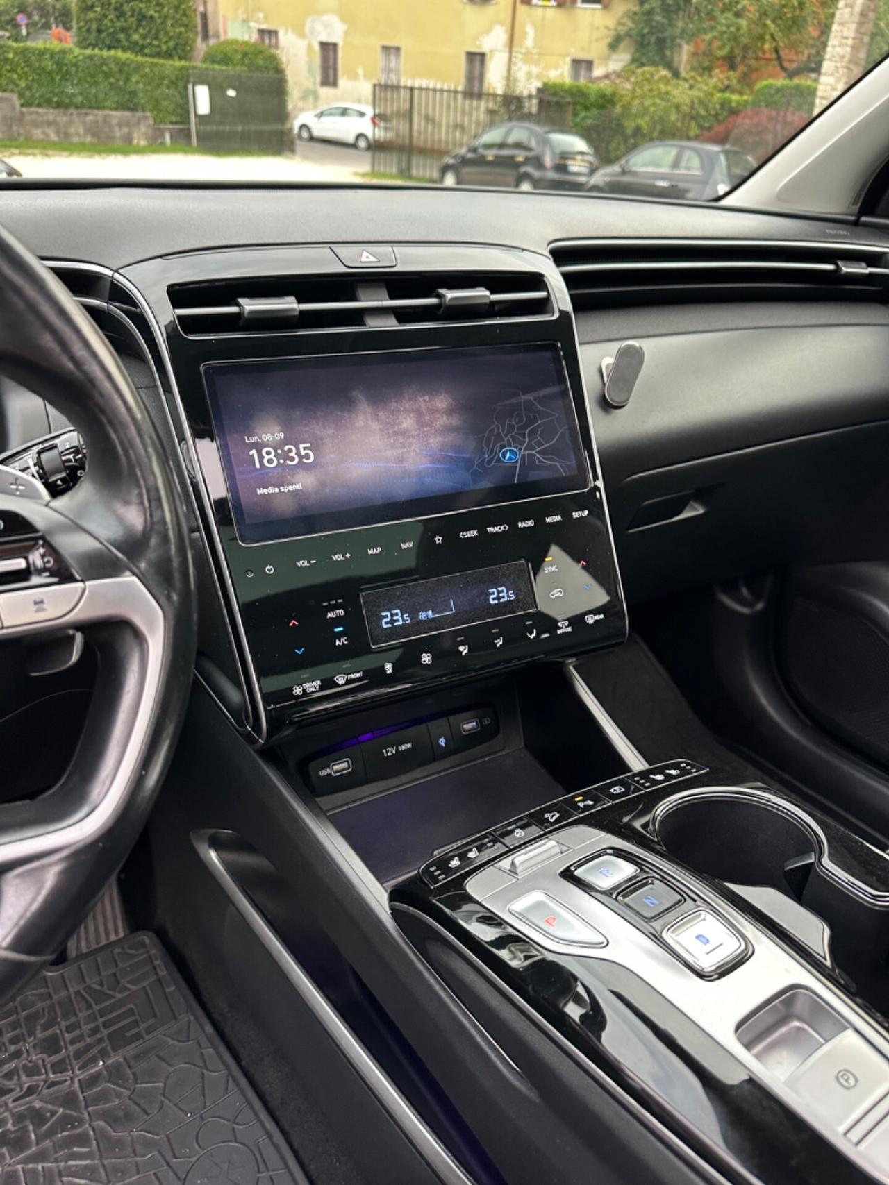 Hyundai TUCSON 1.6 HEV 4WD EXELENCE KMCERT GARANZ