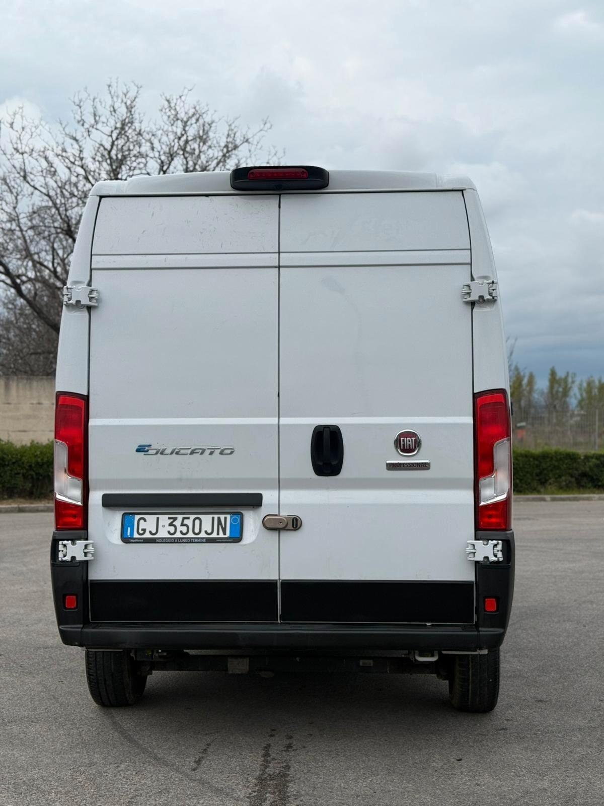 Fiat Ducato 35 122CV 2022 24 mesi garanzia iva esposta
