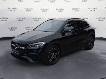 Mercedes-Benz GLA GLA 180 Automatic Premium NIGHT-PACK