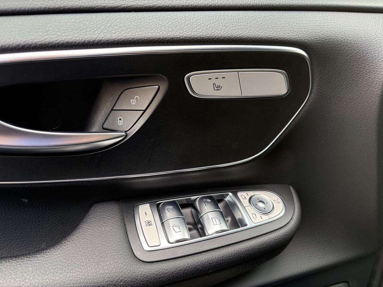 Mercedes-Benz V 250 D Sport #7468