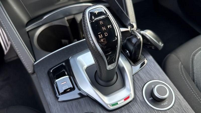 Alfa Romeo Stelvio 2.2 Turbo 190cv Business Q4 AT8
