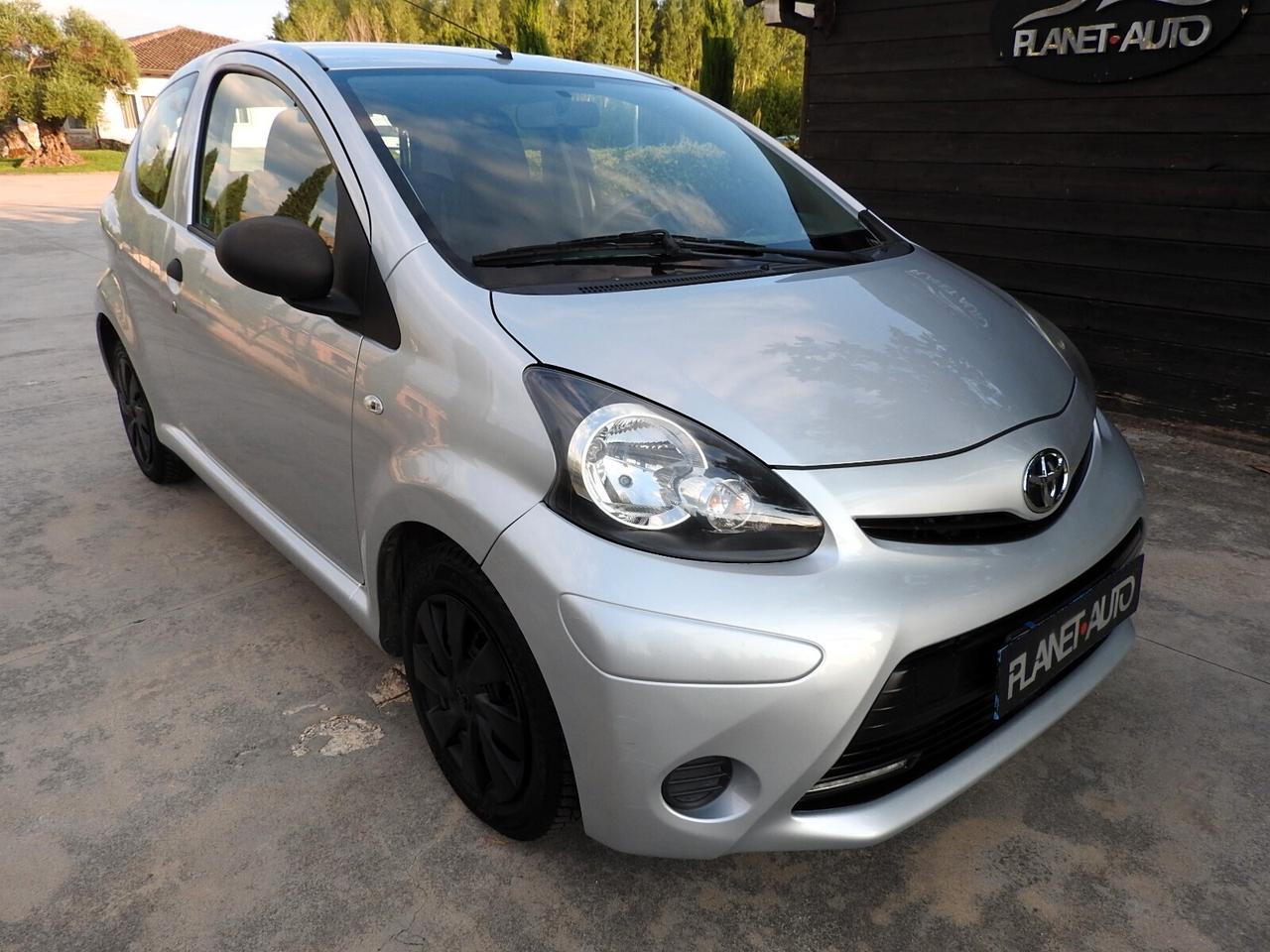 TOYOTA AYGO 2014