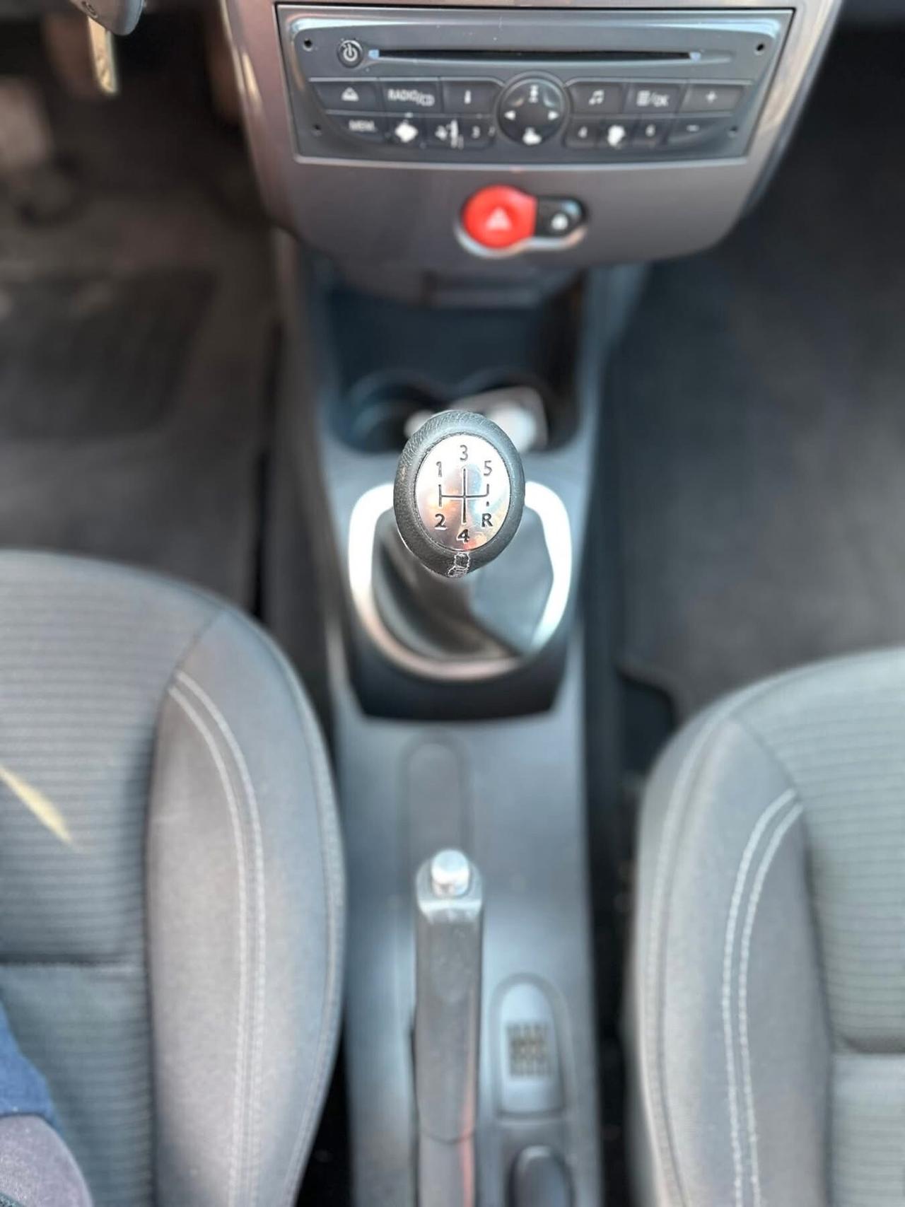 Renault Clio 1.2 16V 5 porte GPL Dynamique NEOPATENTATI
