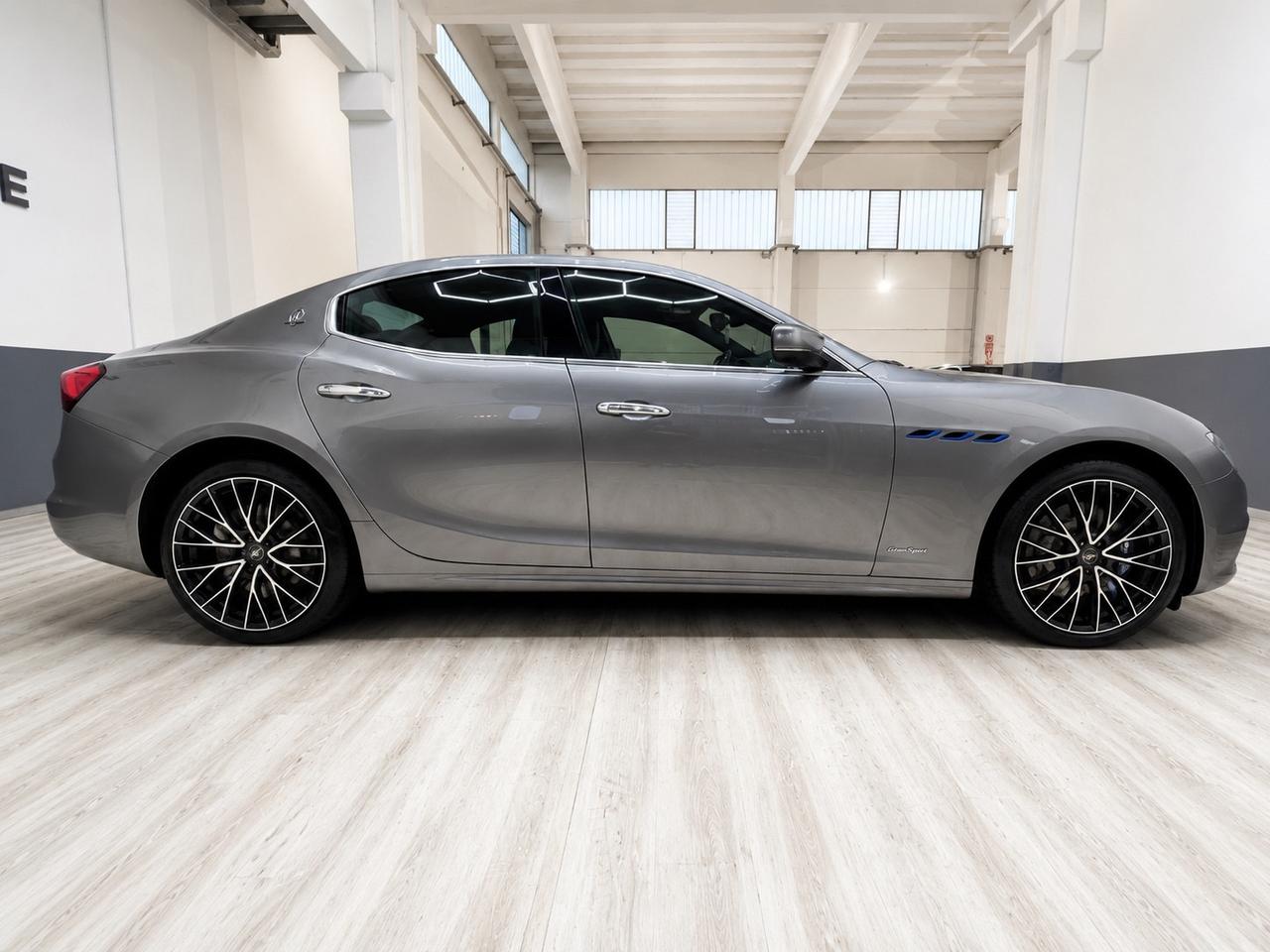 Maserati Ghibli L4 330 CV MHEV Gransport
