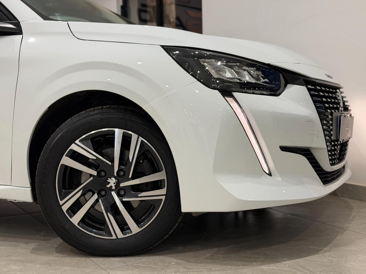 Peugeot 208 PureTech 100 Stop&Start EAT8 5 porte Allure